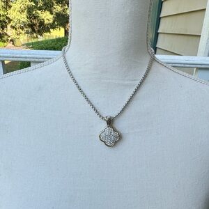 Elegant Silver Pendant Necklace